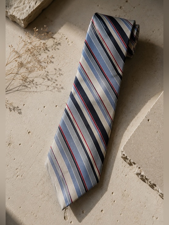 Oscar de la Renta Other - Vintage Oscar de la Renta 100% Silk Striped Tie Designer Necktie